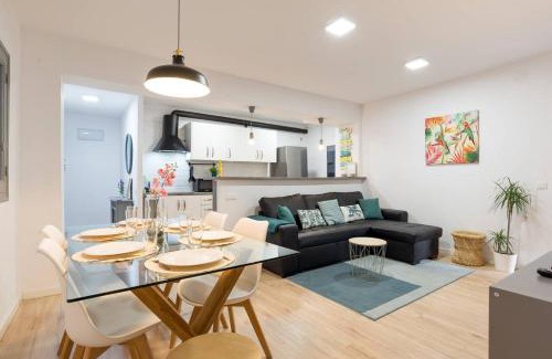 Perchel Norte Apartment | Lovely Home ! Center Malaga with parking