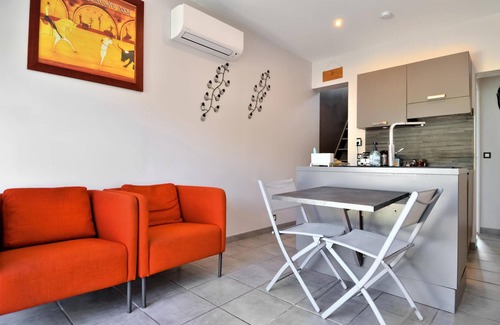 Beaucaire House | Lovely home in Beaucaire with WiFi