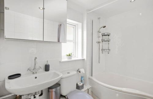 Fenny Stratford Apartment | Lovely Home In Bletchley Milton Keynes