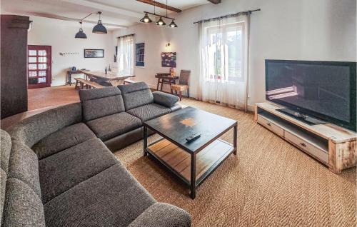 Laurens House | Lovely Home In Laurens