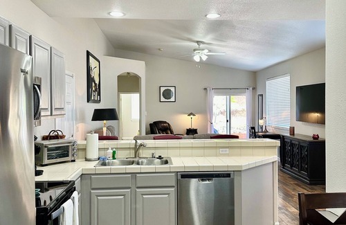 Reno House | Lovely Home in Safe Quiet Neighborhood, 5 Miles from Downtown