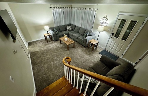 Jamestown House | Lovely home in the Buffalo City