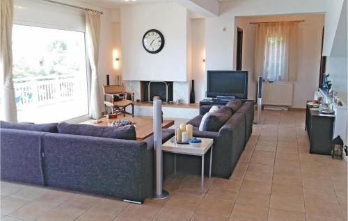 Theologos House | Lovely Home In Theologos