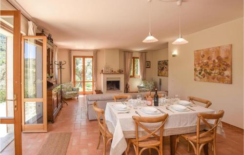 Toffia House | Lovely Home In Toffia