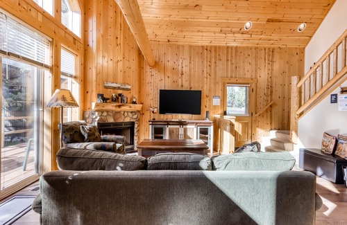 Redmond Ski Chalet | Lovely home with fireplace, deck, grill, shared pool, tennis, and hot tubs