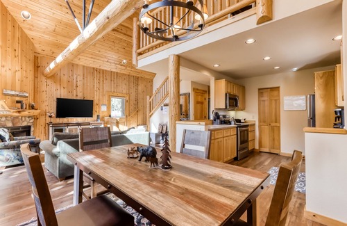 Redmond Ski Chalet | Lovely home with fireplace, deck, grill, shared pool, tennis, and hot tubs