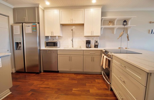 Folly Beach Condo | Lovely Long Term Rental~ Marsh Nest