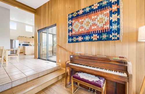 Sea Ranch House | Lovely Oceanfront Getaway, Dog-Friendly, Private Hot Tub, & Shared Pool