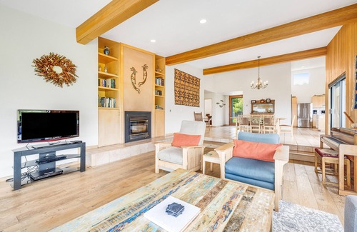 Sea Ranch House | Lovely Oceanfront Getaway, Dog-Friendly, Private Hot Tub, & Shared Pool