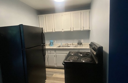 Put-in-Bay Apartment | Lovely one bedroom apartment on the beautiful PIB
