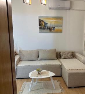 Rakovica Apartment | Lovely one bedroom
