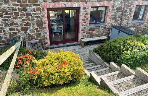 Wadebridge Cottage | Lovely relaxing country Cottage near Rock & Polzeath & Daymer Bay.