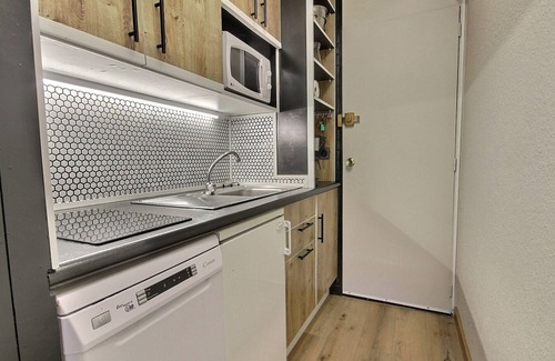 Plagne Centre Apartment | Lovely renovated studio for 4, ski-in/ski-out, balcony, equipped kitchen, non-smoking