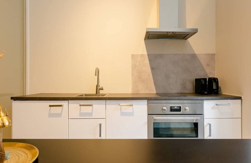 Tilburg Apartment | Lovely "royal" home, for 2 adults + 2 extra beds.
