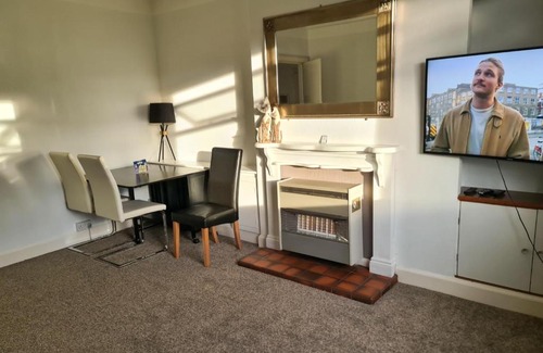 Dumfries Apartment | Lovely self-catering apartment in city centre