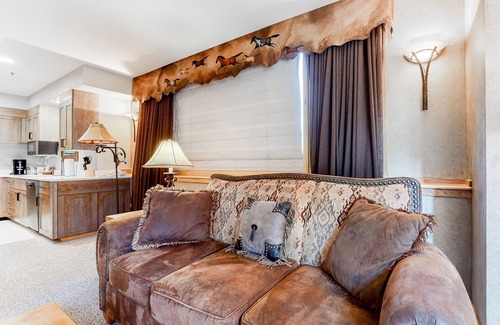 Big Sky Condo | Lovely ski-in/ski-out resort home w/shared pool, hot tub, sauna, fitness center