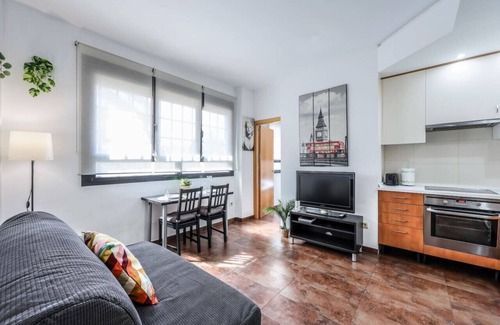 Delicias Apartment | Lovely Stay in Madrid Atocha