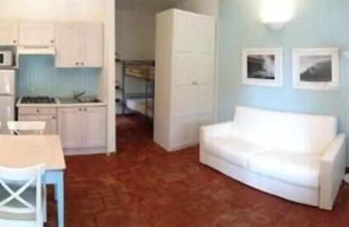 Palau Apartment | Lovely studio with large exclusive outdoor space just 500 meters from the sea