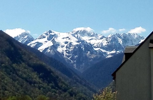 Bagneres-de-Luchon Apartment | Lovely vacation home Pics d'aran