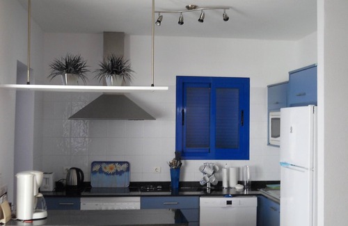 Playa Blanca Villa | Lovely Villa, Air-con,Free Wi-Fi & Private Pool, In Las Coloradas,Playa Blanca.