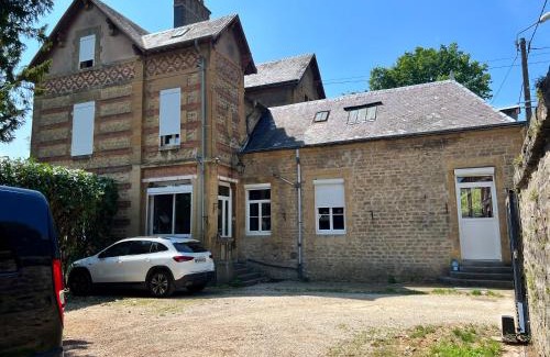 Floing Hotel | Loveroom en bords de Meuse