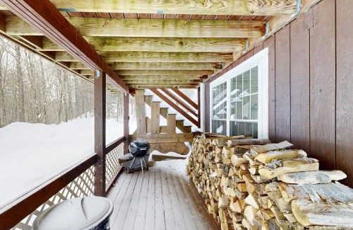 Ludlow House | Lower A-Frame Escape