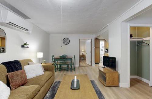 Ludlow House | Lower A-Frame Escape