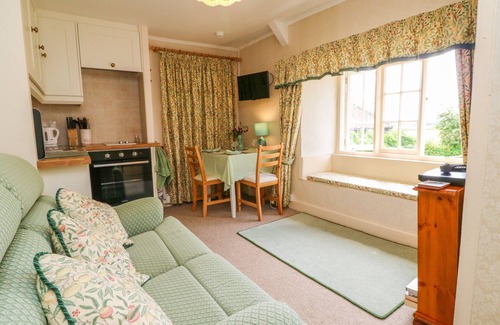 North Cadbury Apartment | Lower Farm Annexe