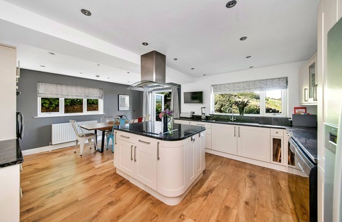 Hawes Ski Chalet | Loxley House