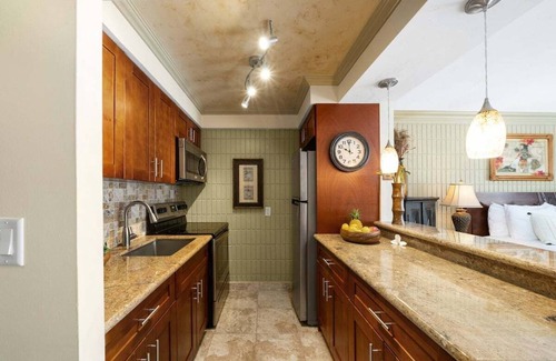 Historic Lahaina Front Street Condo | LS 512 Getaway Studio by the Beach Pool Hot Tub
