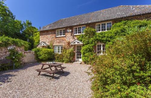 Luccombe House | Luccombe Cottage Luccombe