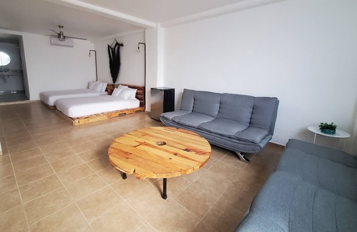 Puerto Juarez Hotel | Lucky Duck PJ