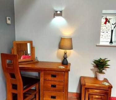 Briggswath House | Luddie's Country Cottages - Poppy Cottage