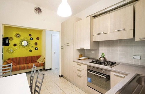 Sestri Levante Apartment | LUDOVICA: centrally located,150 mt from sea. Private parking. Air Condtioning