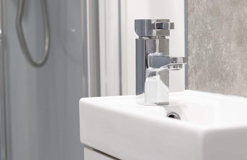 Kilmarnock Condo | Lugton Rooms - 1 bedroom suite