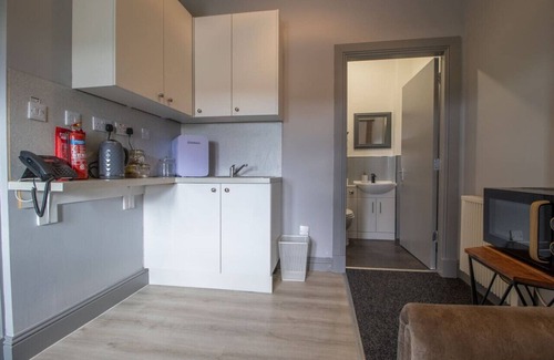 Kilmarnock Condo | Lugton Rooms - 2 bedroom suite