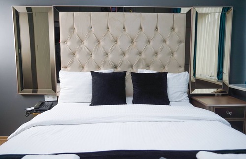 Bakırkoy Hotel | Luka Suit