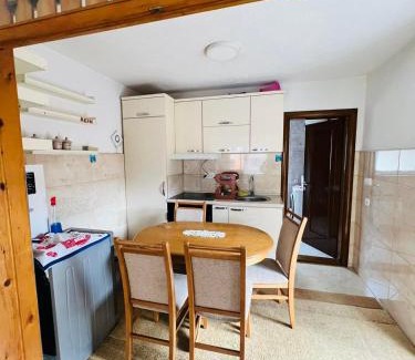 Central Serbia House | Lukare Apartman 1