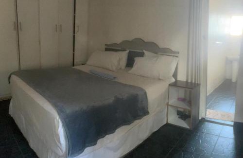 Emfuleni House | Lula Guest House