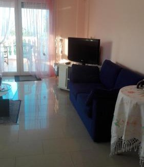 Nea Iraklitsa House | LULA 'S HOUSE