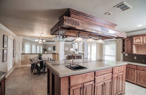Luling Other | Luling Ranch-Pool-Pool Table-FoosBall-Sleeps 25!