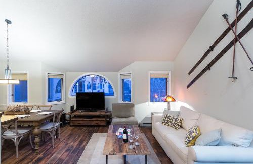 Telluride Apartment | Lulu 6P - A Sophisticated Condo