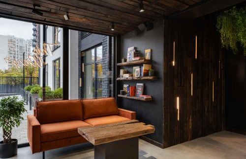 Holosiivskyj Apartment | Lumen Living