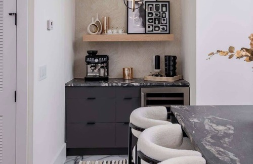 East Bank Condo | Lumiére Estate