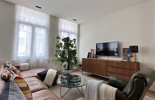 Duivelshoek Apartment | Luminary Quills