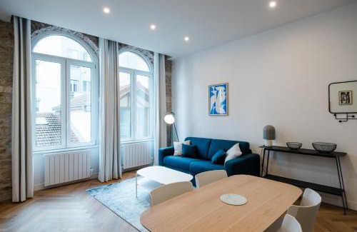 Moliere - Edgard Quinet Apartment | Lumineux T2, climatisé en centre ville AIL