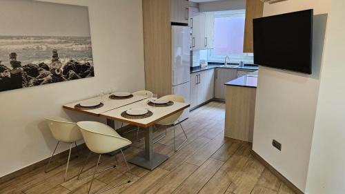 Pueblo Nuevo Apartment | luminoso apartamento 5 personas pueblo nuevo