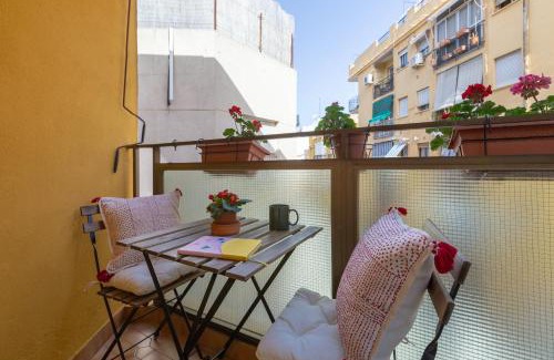 El Molinillo Apartment | Luminoso apartamento de dos habitaciones con terraza y parking en el centro