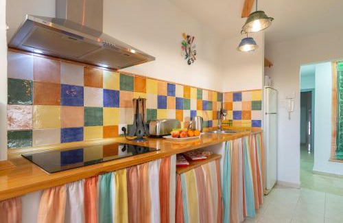 El Molinillo Apartment | Luminoso apartamento de dos habitaciones con terraza y parking en el centro