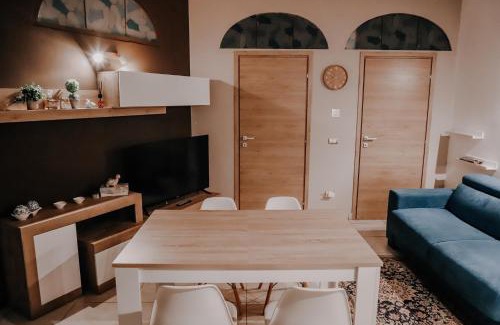Grammichele Apartment | Luminoso Appartamento in Centro - Privitera